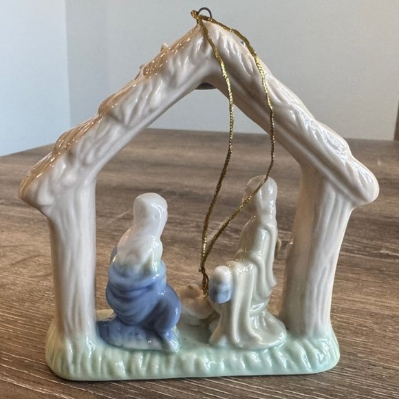 International Bazaar Nativity Baby Jesus, Mary & Joseph Christmas Tree Ornament - Picture 2 of 6